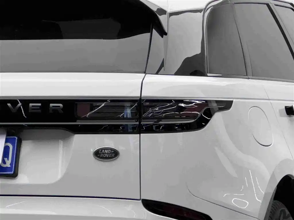 Land Rover Velar — миниатюра 6
