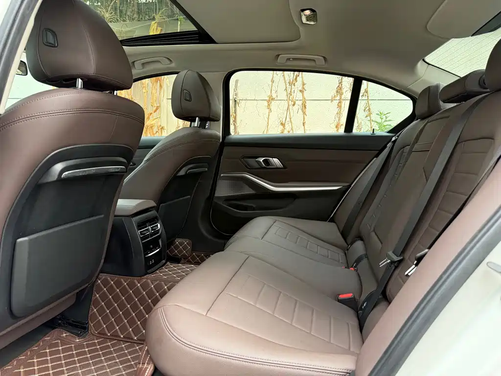 BMW 3 Series — миниатюра 14
