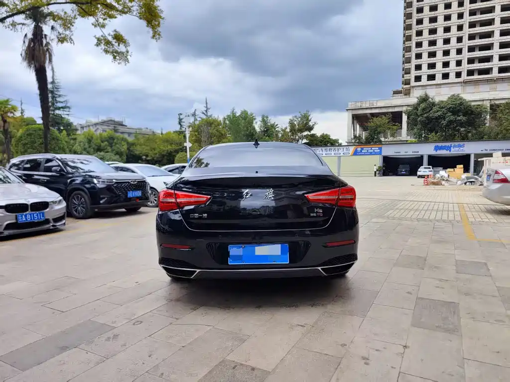 Hongqi Hongqi H5 — миниатюра 15