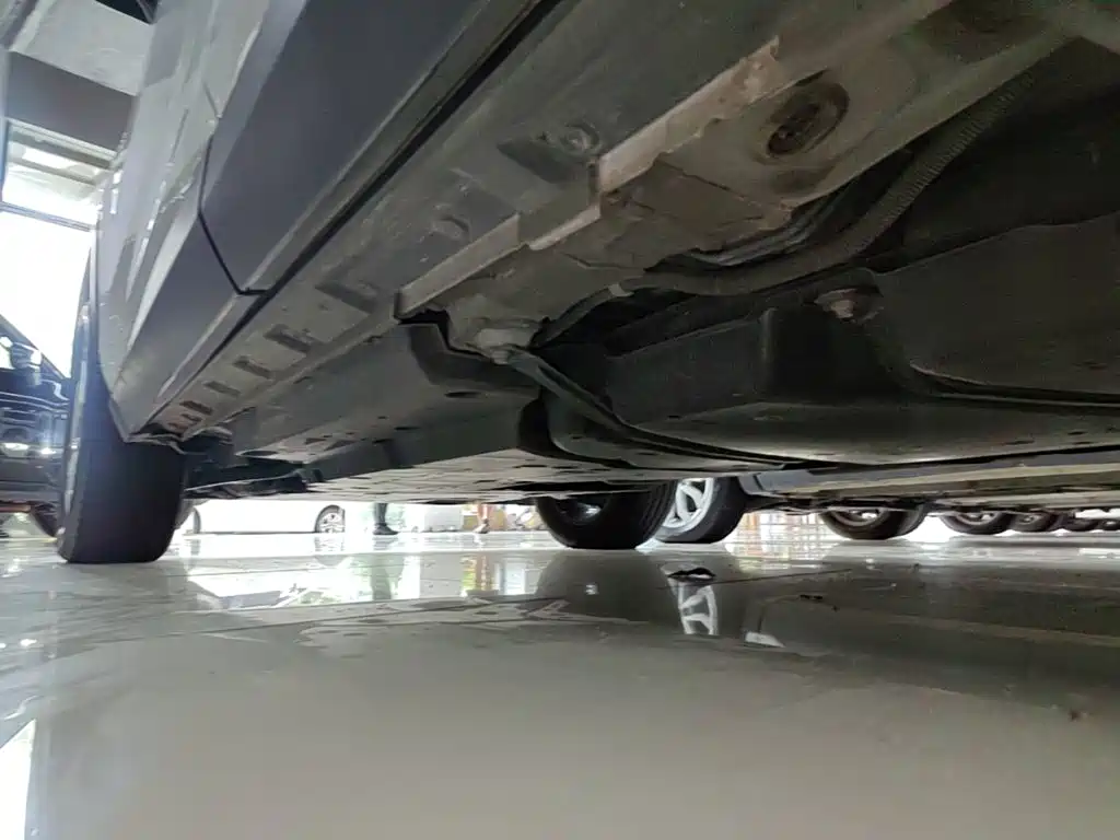 Toyota RAV4 — миниатюра 22