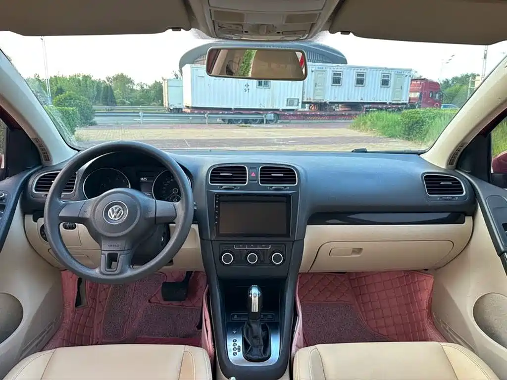 Volkswagen Golf — миниатюра 9