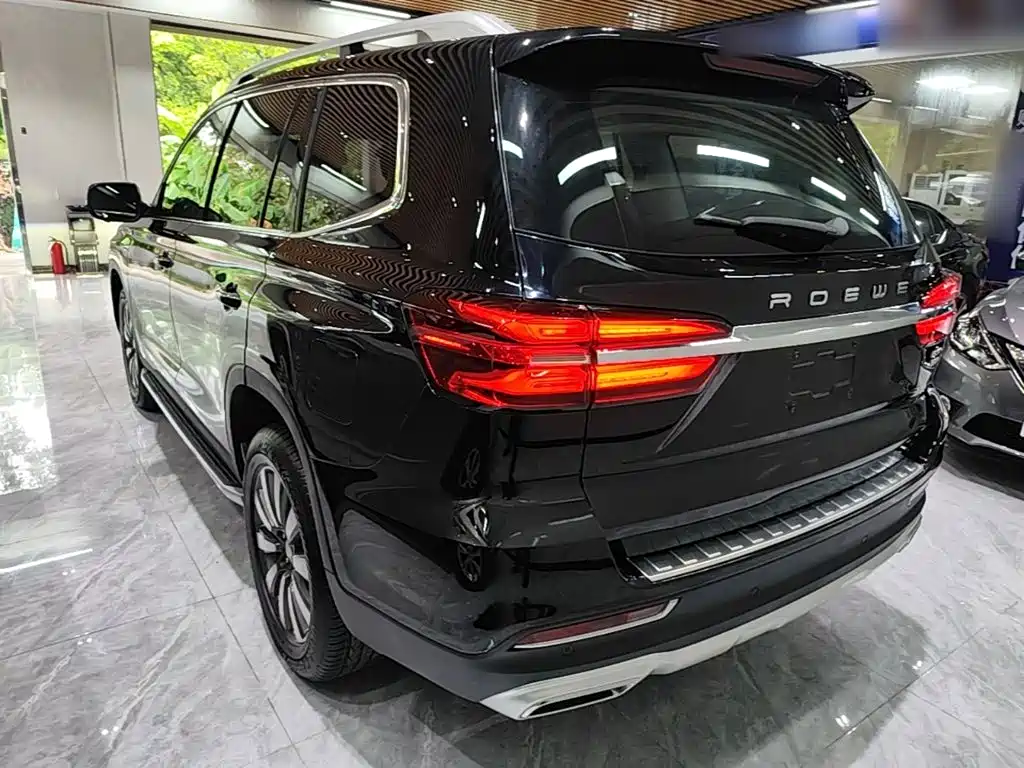 Roewe RX8 — миниатюра 5