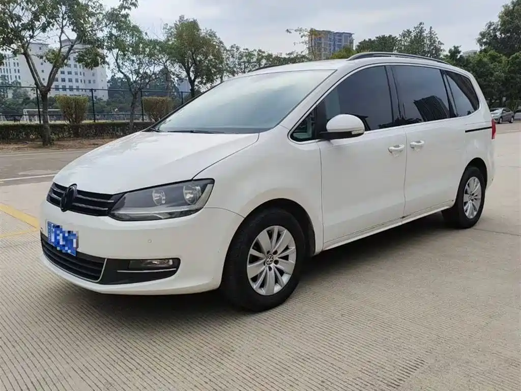 Купить Volkswagen Sharan