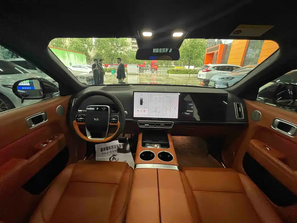 Li Auto Li L8 — миниатюра 11