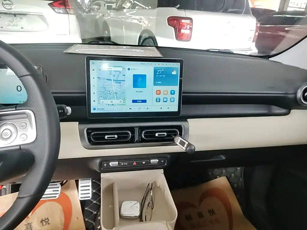 Wuling Bingo PLUS — миниатюра 13