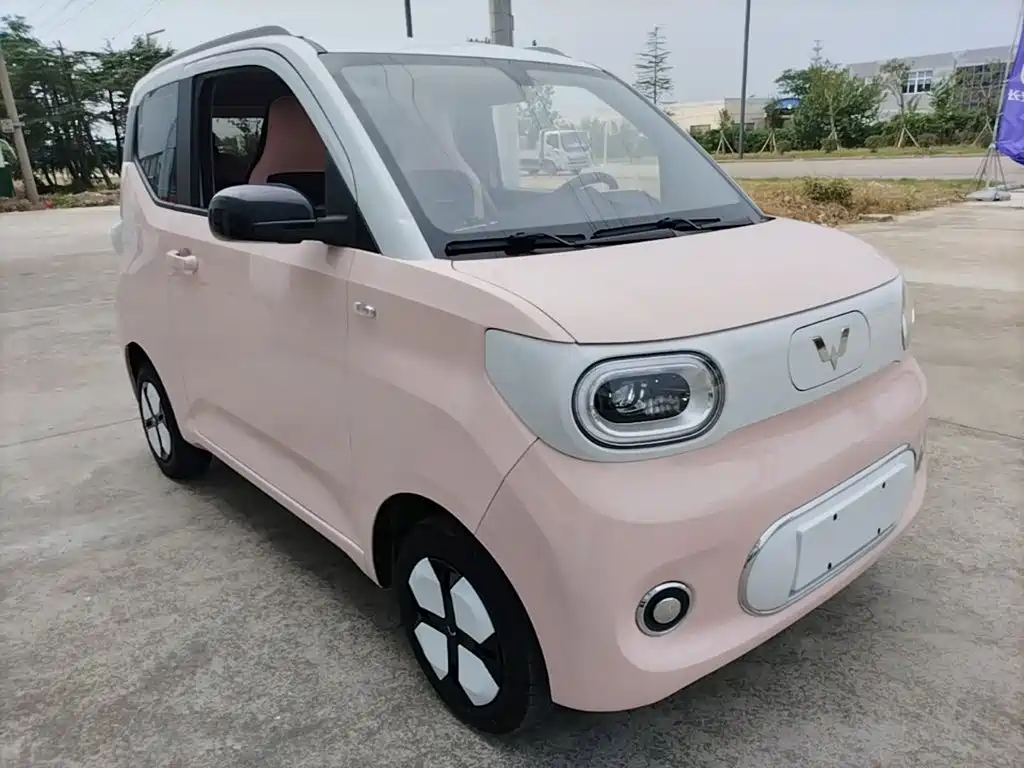 Wuling MINIEV — миниатюра 4