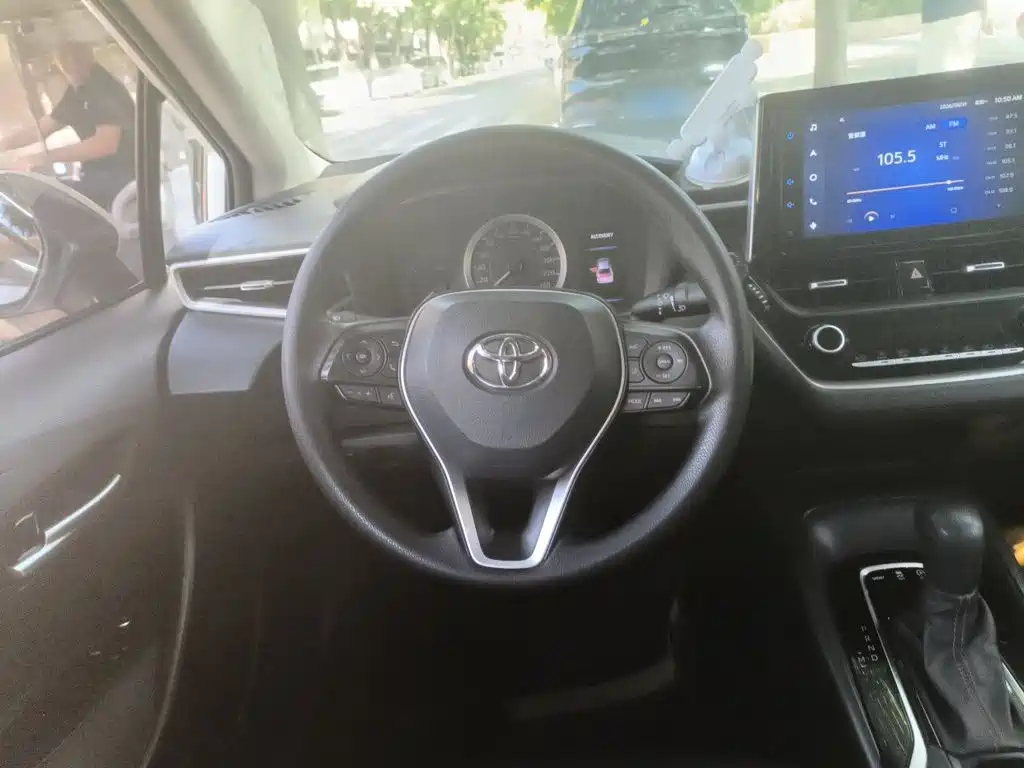 Toyota Corolla — миниатюра 6