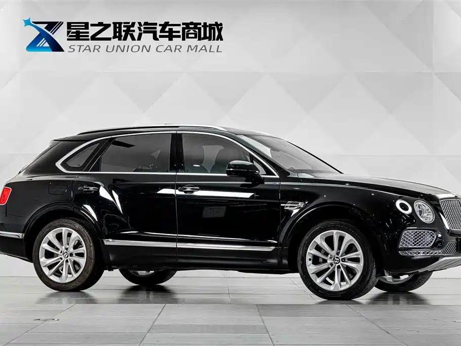 Bentley Bentayga — миниатюра 5
