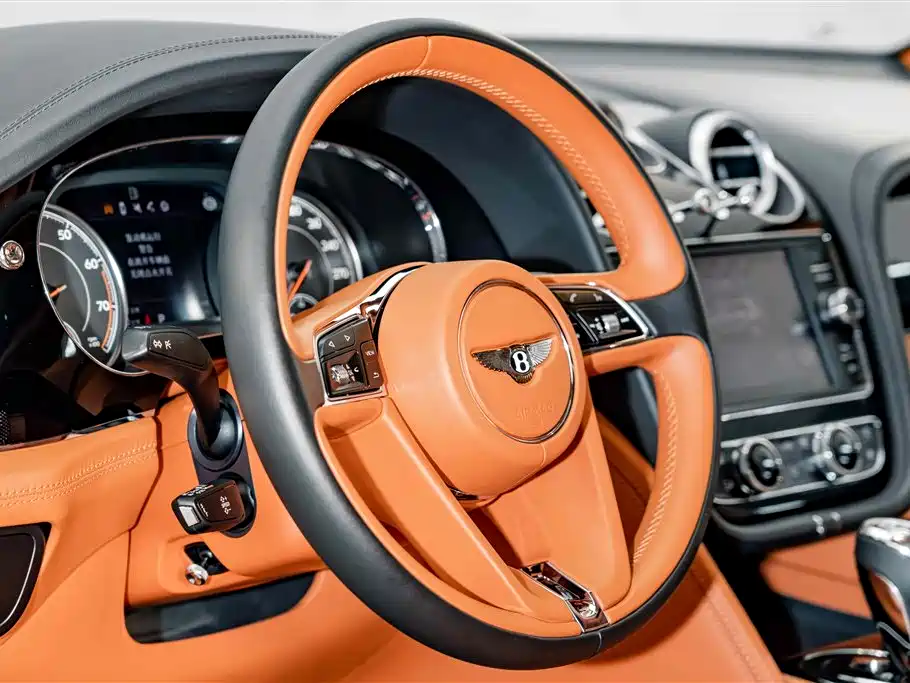 Bentley Bentayga — миниатюра 9
