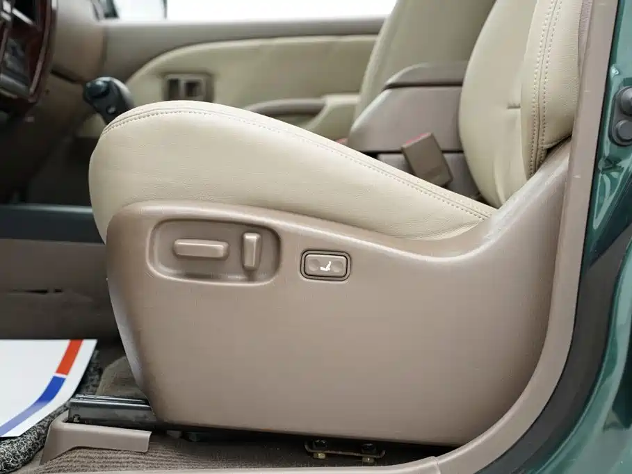 Toyota Prado (Import) — миниатюра 8