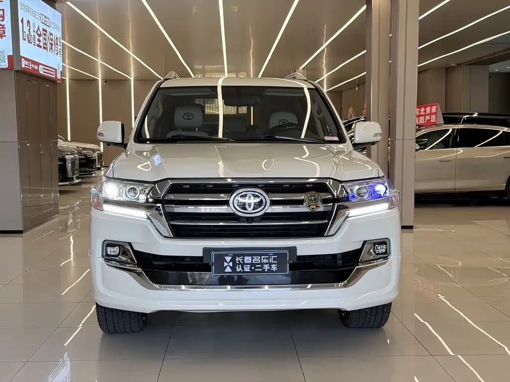 Toyota Land Cruiser — миниатюра 2