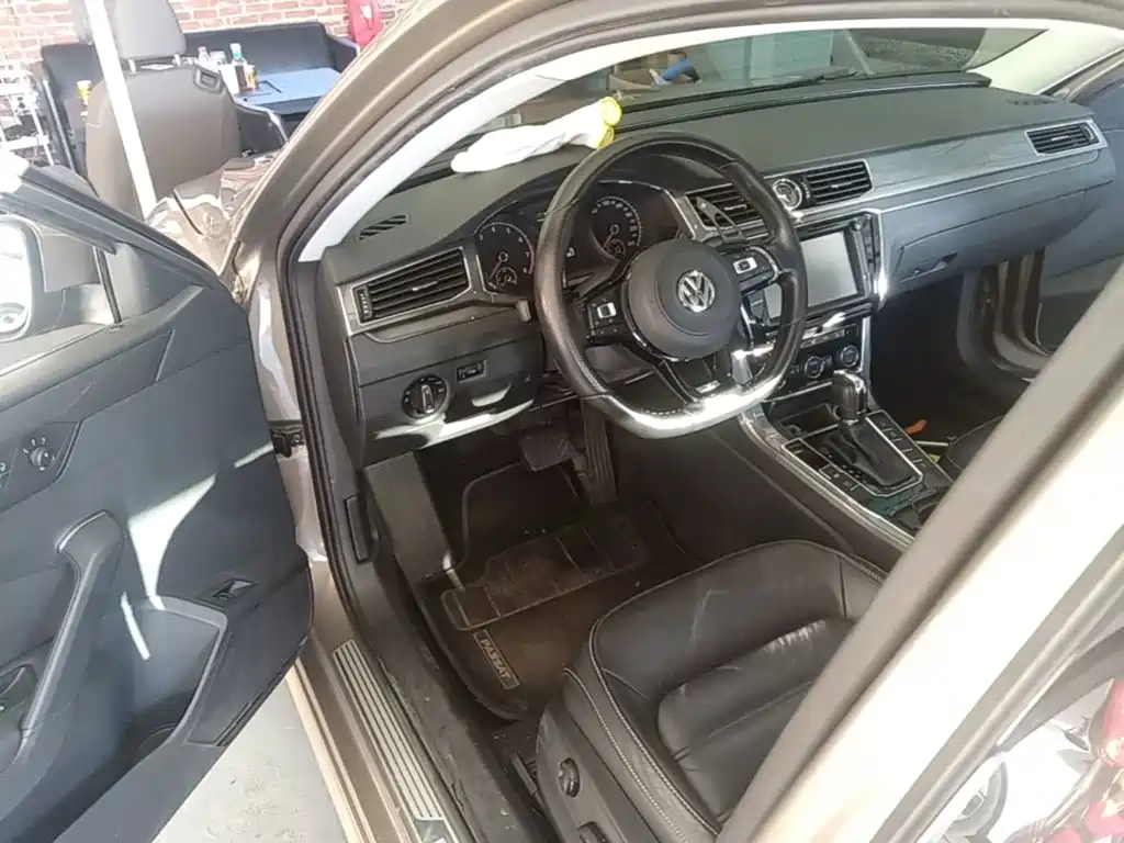 Volkswagen Passat — миниатюра 16