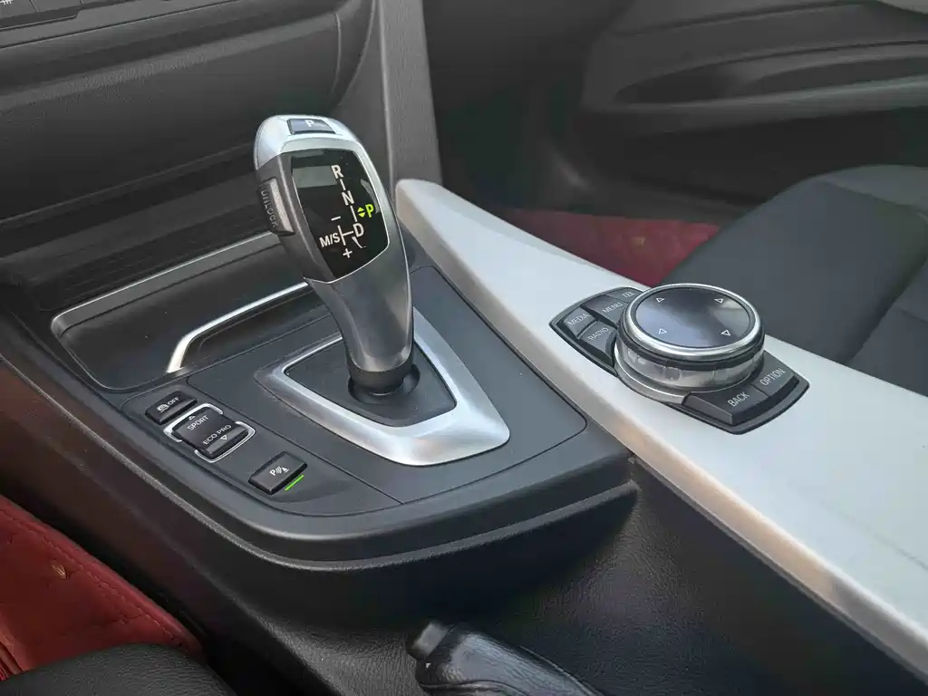 BMW 3 Series GT — миниатюра 11