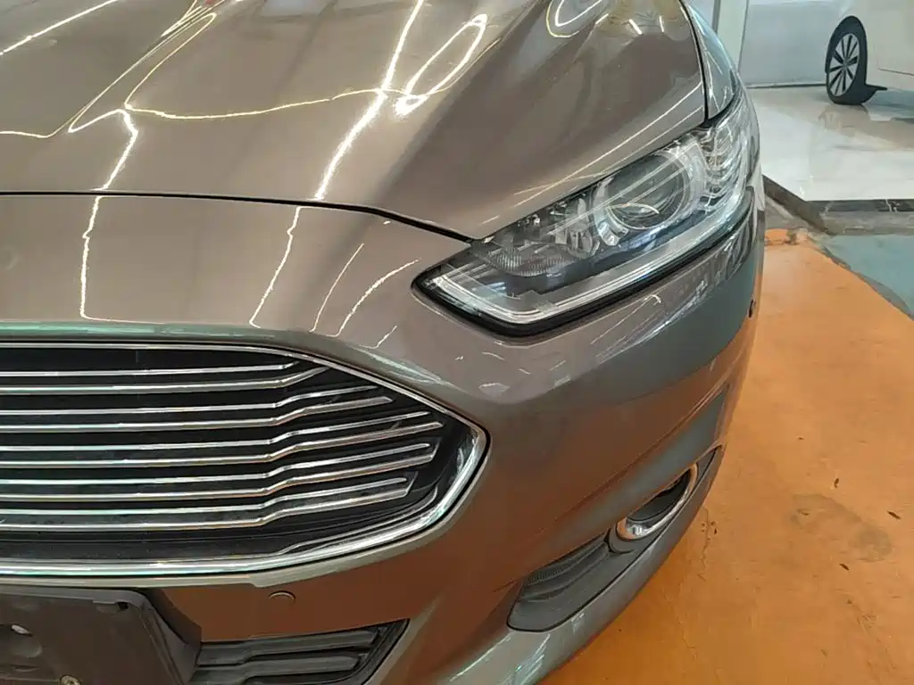 Ford Mondeo — миниатюра 24