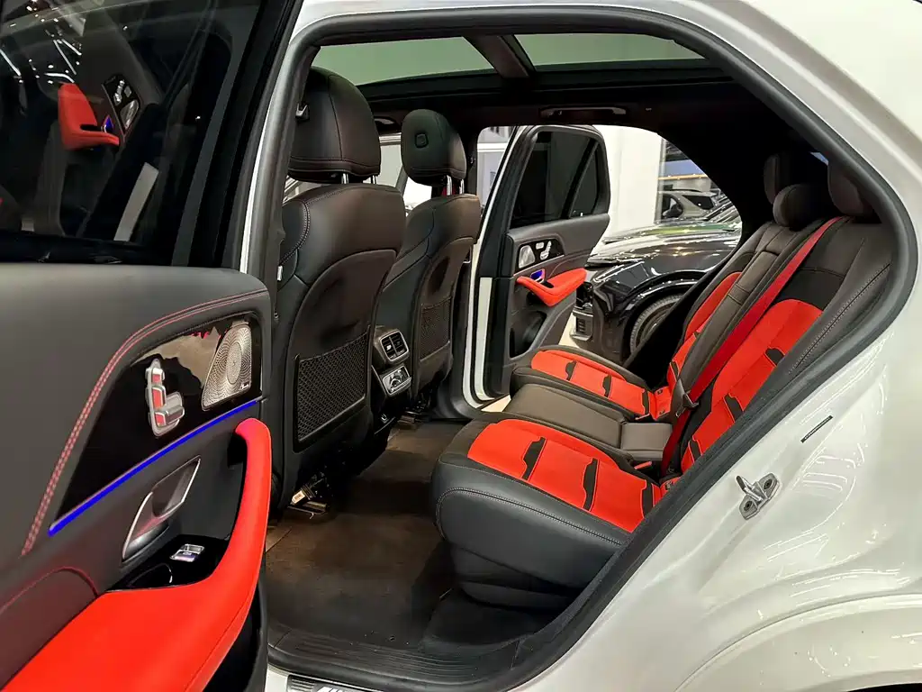 MERCEDES-BENZ GLE AMG