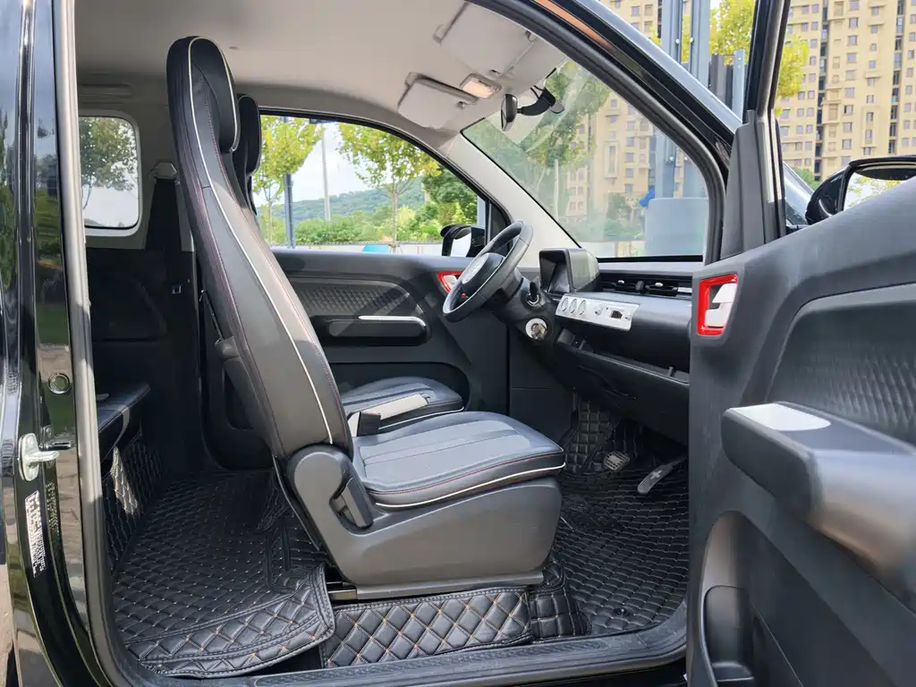 Wuling MINIEV — миниатюра 15