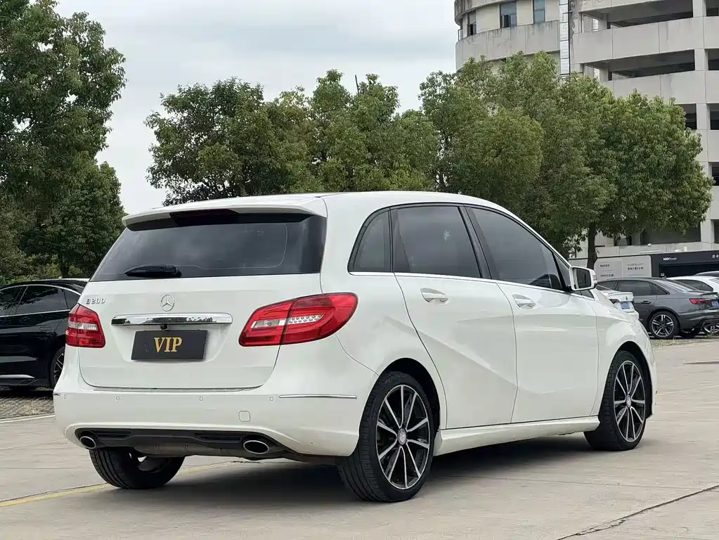 Mercedes-Benz B-Class — миниатюра 4
