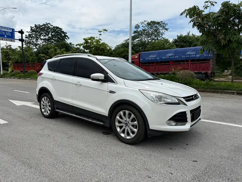 Ford Kuga — миниатюра 3