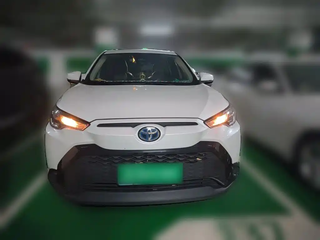Toyota Frontlander — миниатюра 2