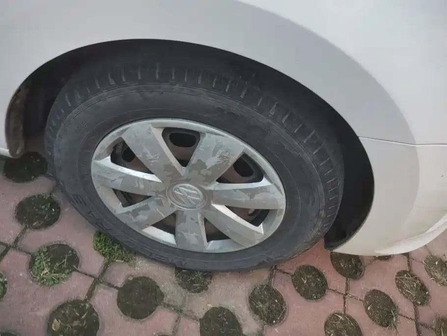 Volkswagen Santana — миниатюра 6