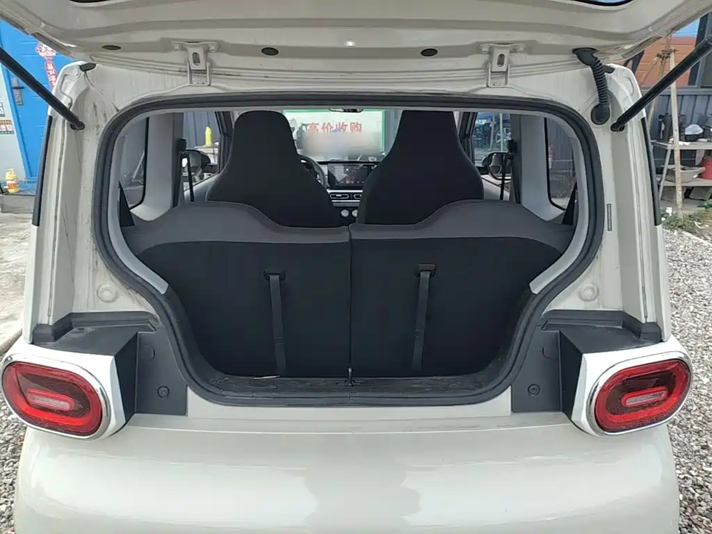 Wuling MINIEV — миниатюра 19