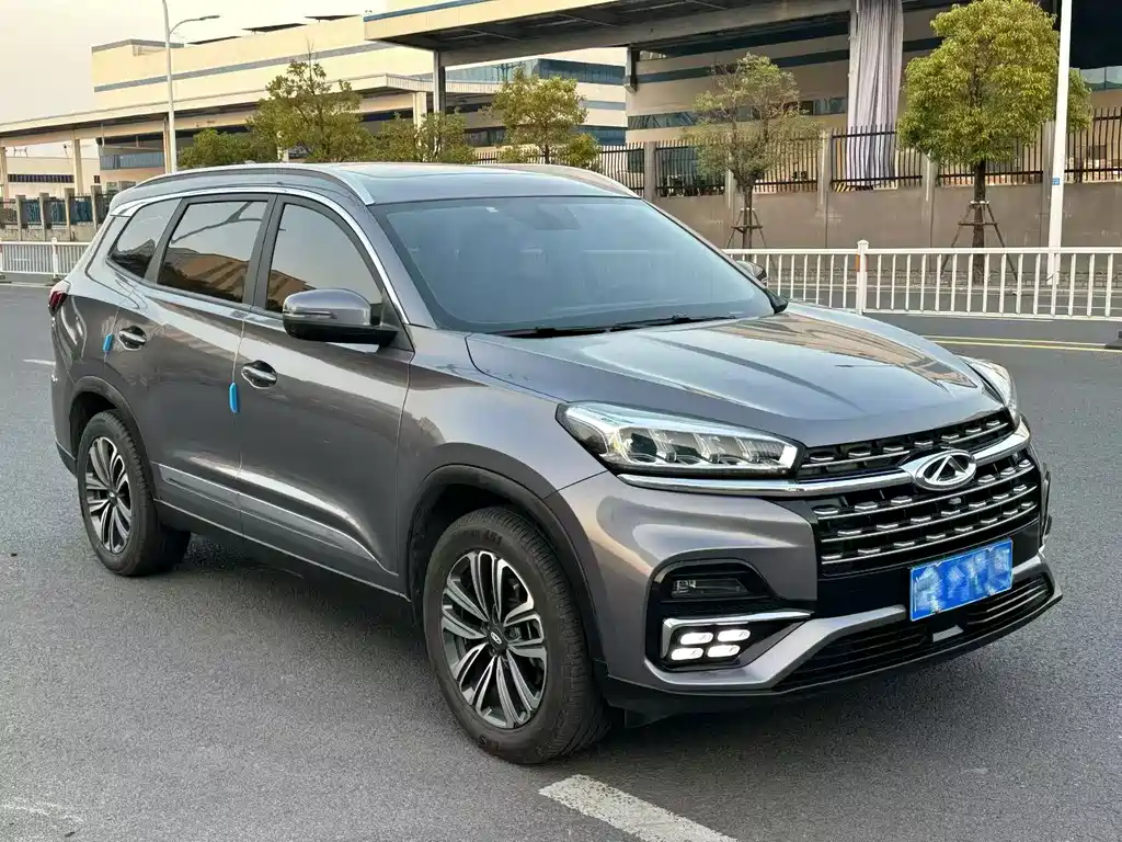 CHERY TIGGO 8