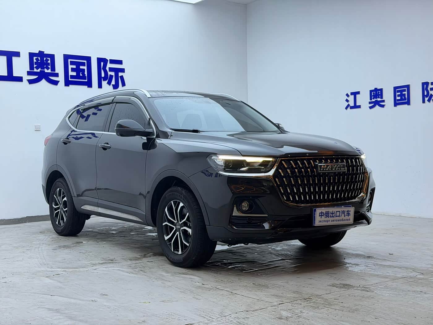 Haval Haval H6 1.5 л 2023 г. Чёрный, пробег 25000 км