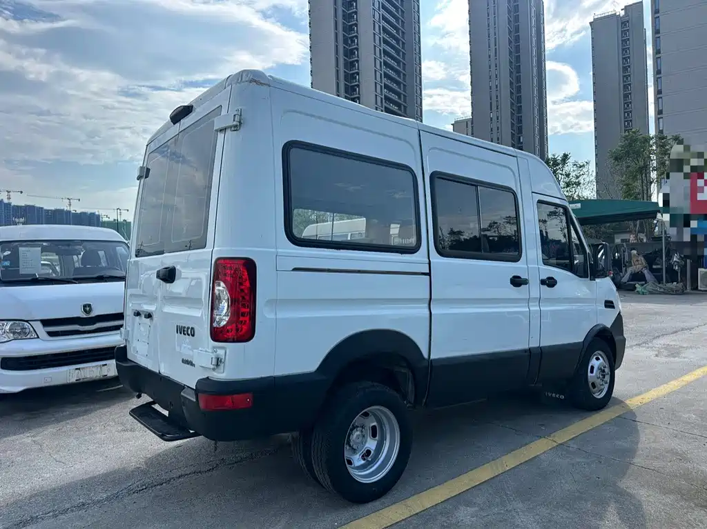 IVECO Baodi — миниатюра 3