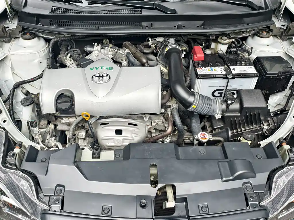 Toyota Yaris L — миниатюра 16