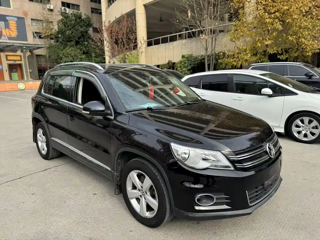 Volkswagen Tiguan 2013 1.8TSI AT