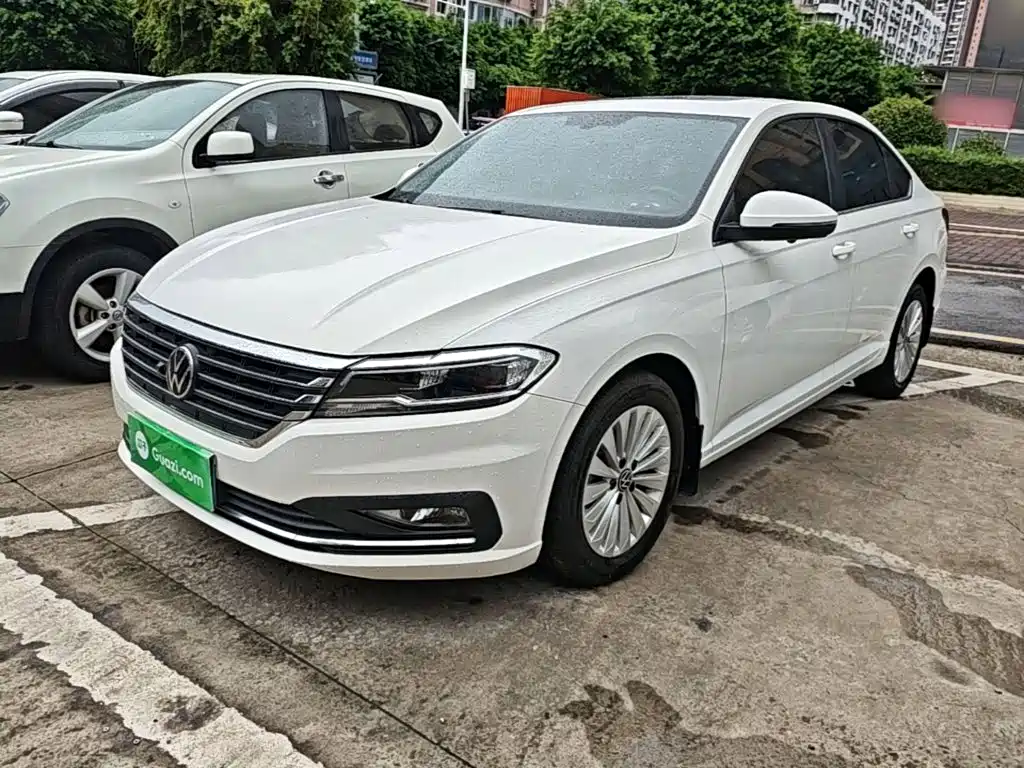 Volkswagen Lavida — миниатюра 2