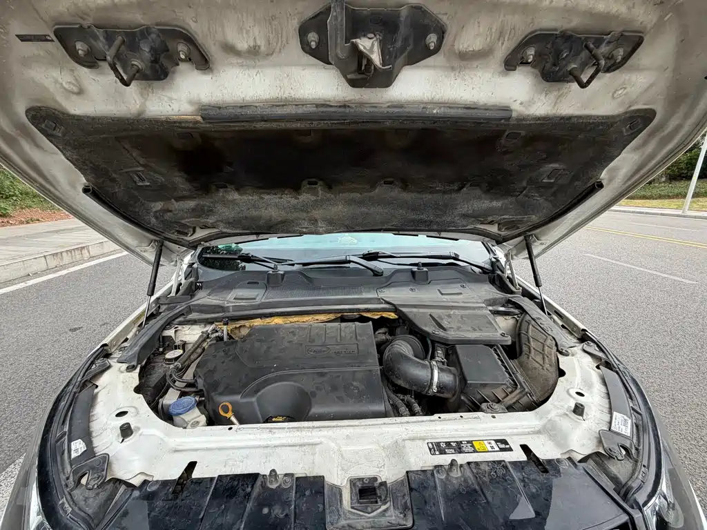 Land Rover Discovery Sport — миниатюра 14