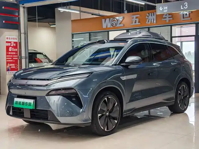 2025 BYD Tang