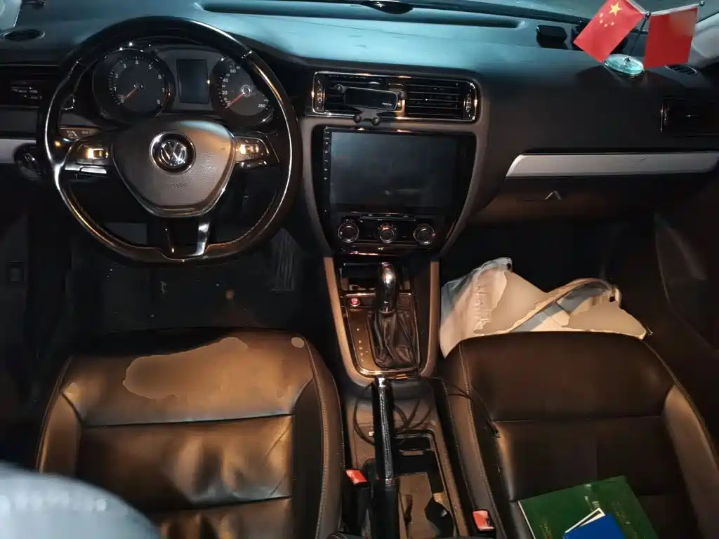 Volkswagen Sagitar — миниатюра 10
