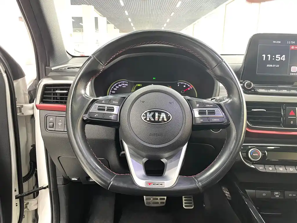 Kia Sportage - фото 8
