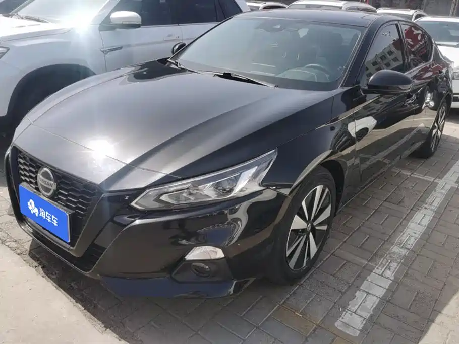 Nissan Teana 2021