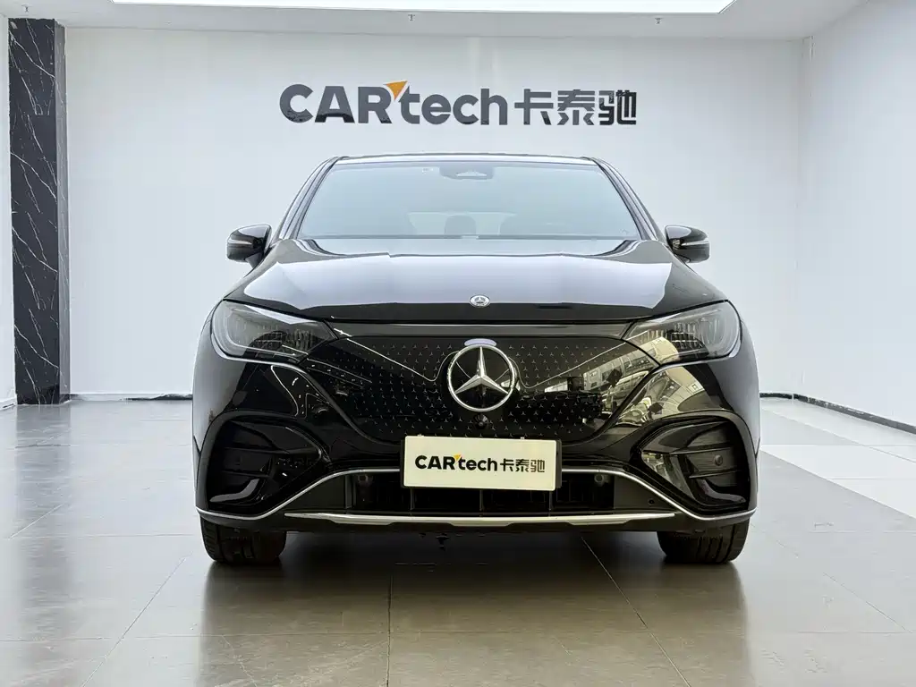 Mercedes-Benz EQE SUV — миниатюра 3