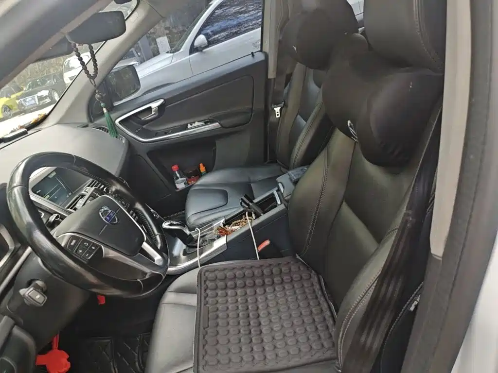 Volvo XC60 (Import) — миниатюра 8