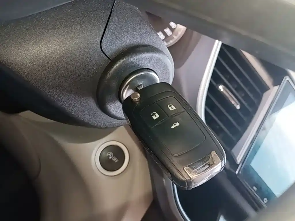 Buick Excelle — миниатюра 9
