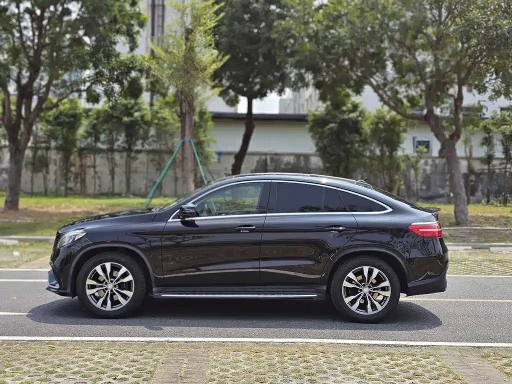 Mercedes-Benz GLE 2017 GLE 400 4MATIC SUV