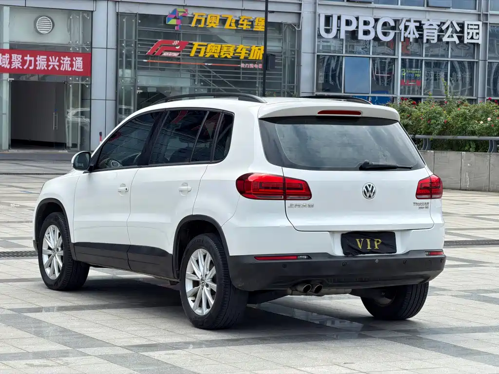 Volkswagen Tiguan — миниатюра 8