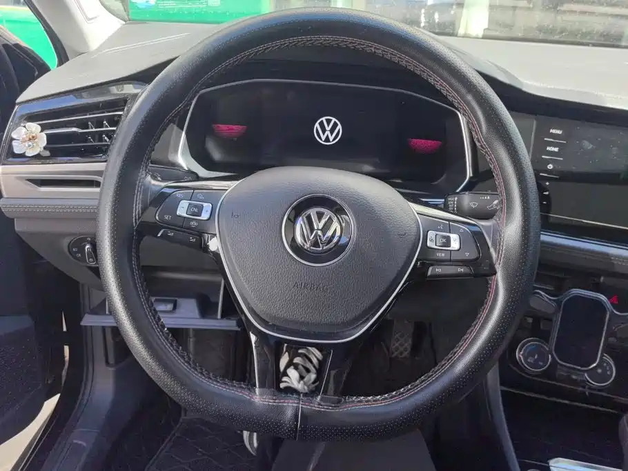 Volkswagen Sagitar — миниатюра 15