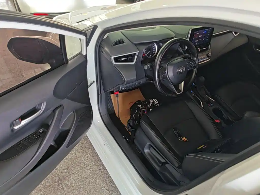 Toyota Corolla — миниатюра 16