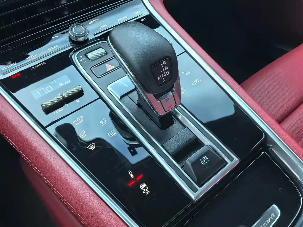 Porsche Panamera — миниатюра 8
