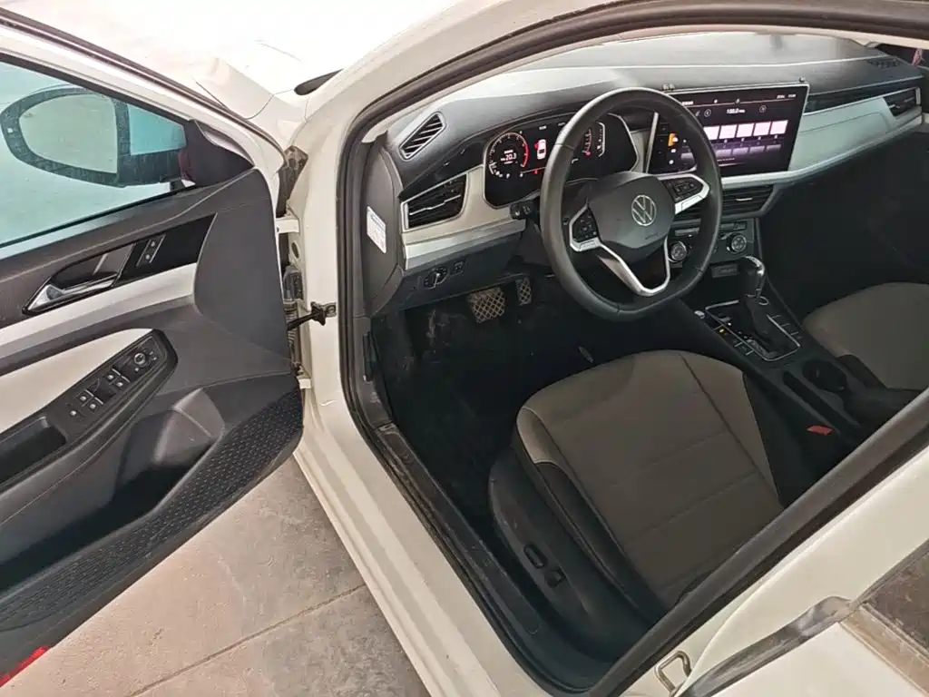 Volkswagen Bora — миниатюра 16