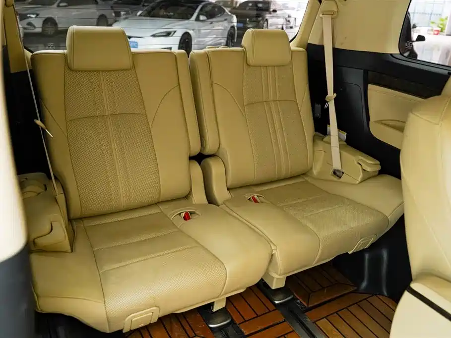 Toyota Alphard 2018 3.5L Luxury