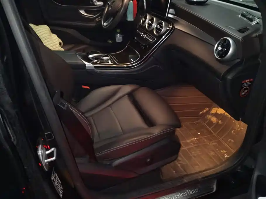 Mercedes-Benz GLC — миниатюра 8