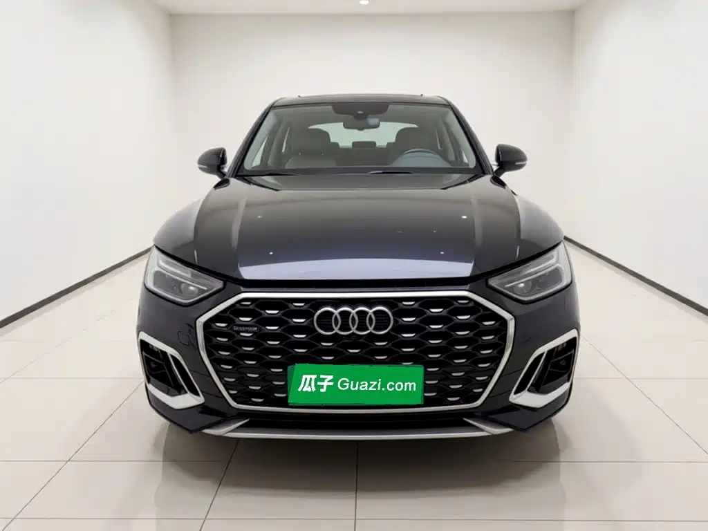 Audi Q5L Sportback — миниатюра 2