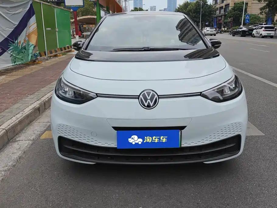Volkswagen ID.3 — миниатюра 2