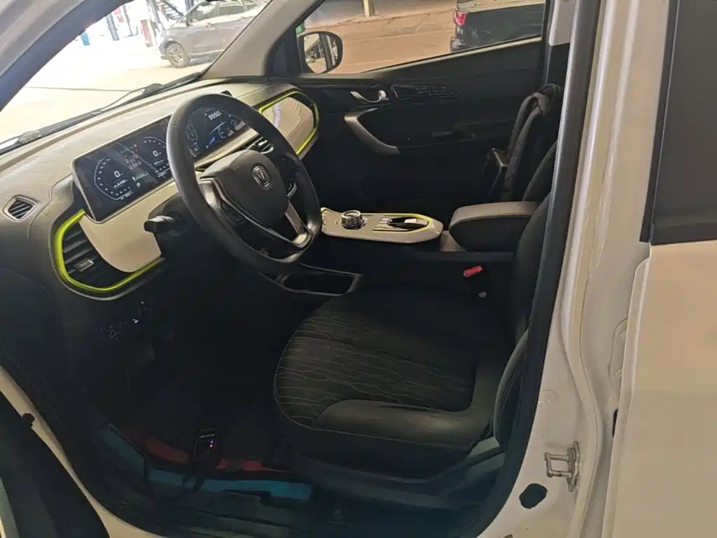 Changan Benben E-Star — миниатюра 15